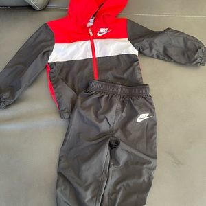 Nike toddler track set